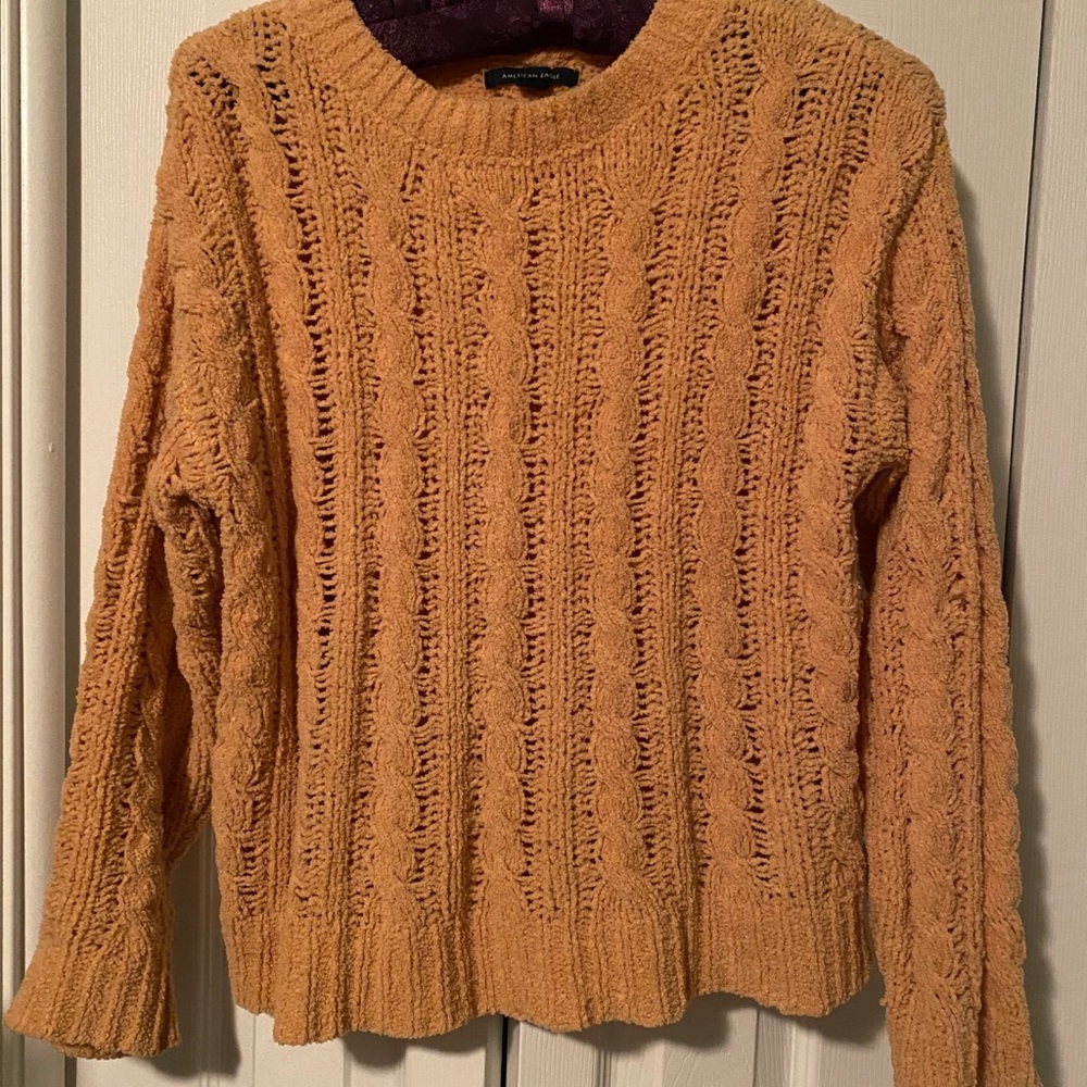 American Eagle chunky knit sweater